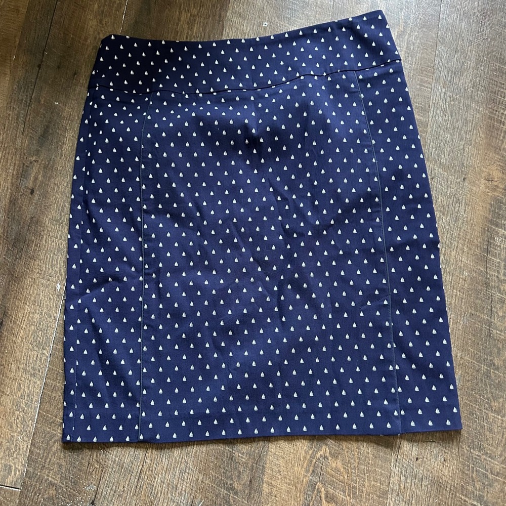 Margaret M Navy Blue Sailboat‎ Print Pencil Skirt Large Made in Canada Nautical